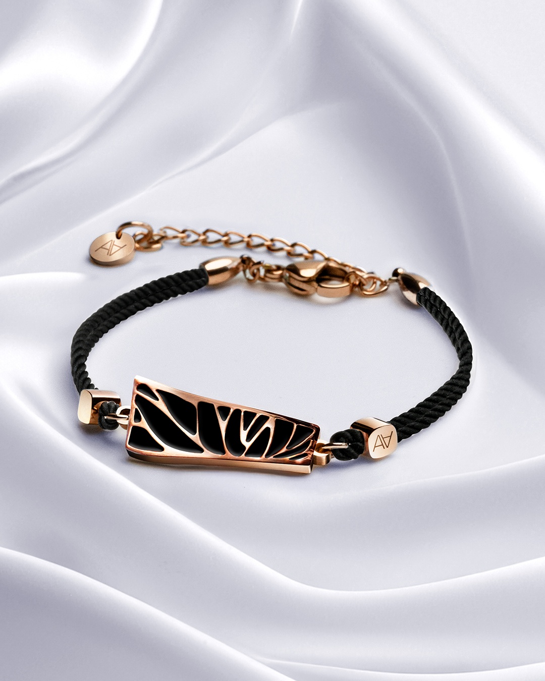 Packshot Fogliametto Nero